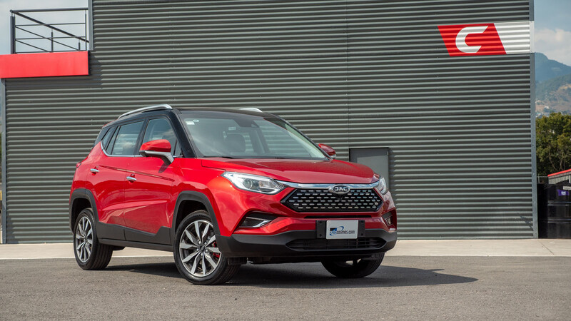 JAC Sei4 2021 a prueba, tiene todo para competir con Seltos, y HR-V