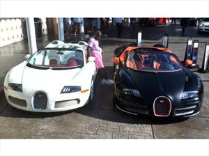 Floyd Mayweather nos presume dos de sus Bugatti Veyron