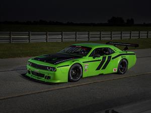 Dodge Challenger SRT Trans Am aparece en la NASCAR