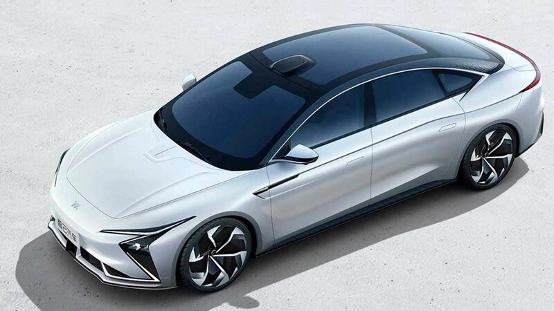Alibaba presenta su marca de autos eléctricos en asociación con SAIC Motor