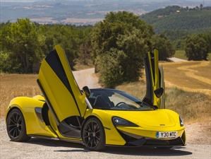 Test drive: McLaren 570 Spider 2018