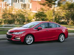 Chevrolet Cruze 2016 ofrece un consumo de 42 mpg en carretera