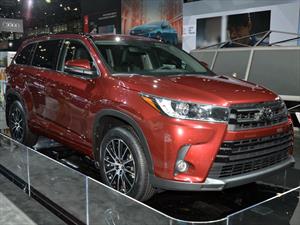 Toyota Highlander 2017, actualizado con más poder