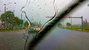 Seguridad: Cómo manejar cuando llueve