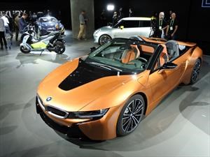 BMW i8 Roadster 2019 se presenta