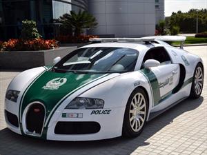 Bugatti Veyron es una patrulla de policía en Dúbai