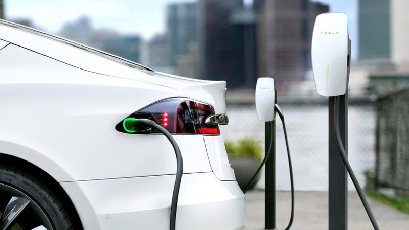 ¿Cuál fue la marca que más autos eléctricos vendió en lo que va de 2020?