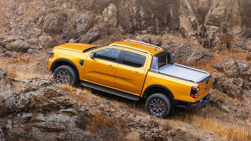 Nueva Ford Ranger tendrá dos tamaños de pantallas, pero siempre verticales