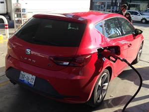 SEAT Leon 1.4 TSI FR 2014 prueba de rendimiento en carretera
