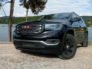 GMC Acadia All Terrain 2019 llega a México en $826,800 pesos