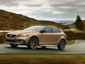Volvo V40 Cross Country debuta en París 2012