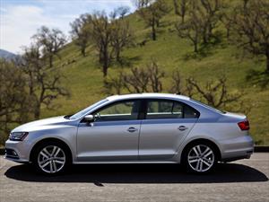 Volkswagen Jetta 2015, presenta cambios casi imperceptibles