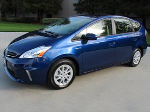 Recall de Toyota a 650,000 unidades del Prius V