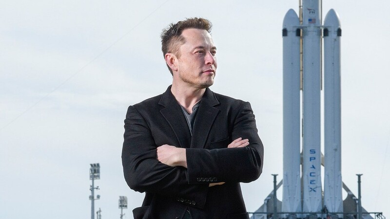 Elon Musk revela quienes serían los culpables de la falta de chips en el sector automotor