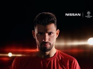 Nissan también convoca al Kun Agüero