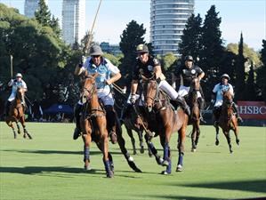 Volkswagen agasajó al seleccionado argentino de polo