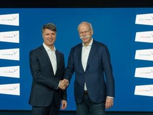 Ten a tus enemigos cerca... BMW y Daimler forman alianza enfocada en movilidad