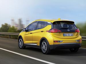 Opel Ampera-e, un pequeño auto eléctrico de altas prestaciones