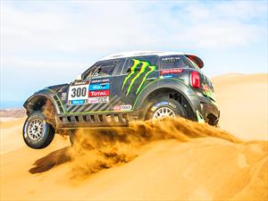 Stéphane Peterhansel se adjudica el mejor tiempo de la etapa Nº12 en categoría autos