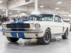 El Shelby GT350H de Carroll Shelby, podría ser tuyo