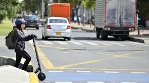 Bogotá, líder mundial en regulación de patinetas eléctricas