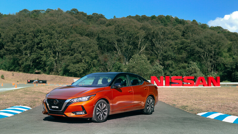 ¿Cuánto cuesta tener un Nissan Sentra 2020?