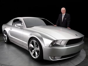 El padre del Ford Mustang cumplió 88 años