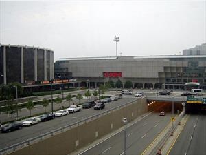 Cobo Center podría cambiar de nombre