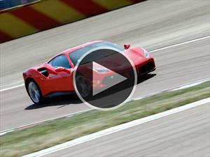 Video: Ferrari 488 GTB en la pista de Fiorano