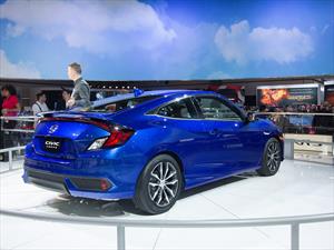 Honda Civic Coupé 2016, agresivo y más deportivo