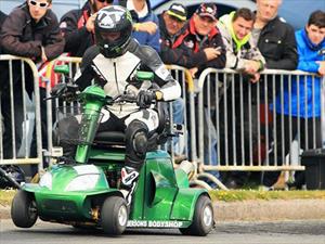 Récord Guinness del scooter de movilidad más rápido del mundo