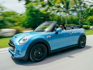 MINI Convertible 2016, primer contacto en República Dominicana
