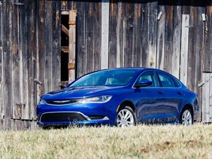Manejamos el nuevo Chrysler 200 2015 en Kentucky