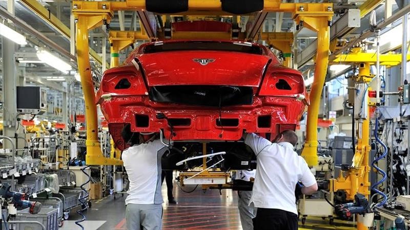 Bentley despedirá al 25% de sus empleados