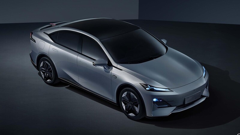 Changan adelanta sus futuros sedanes, incluyendo un modelo 100% eléctrico