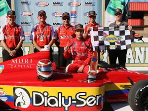 Carlos Muñoz, bicampeón del Superóvalo de Fontana