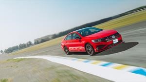Volkswagen Jetta GLI 2019, lo probamos antes de su llegada a Chile