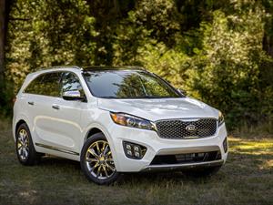KIA Sorento 2017 estrena versión SXL