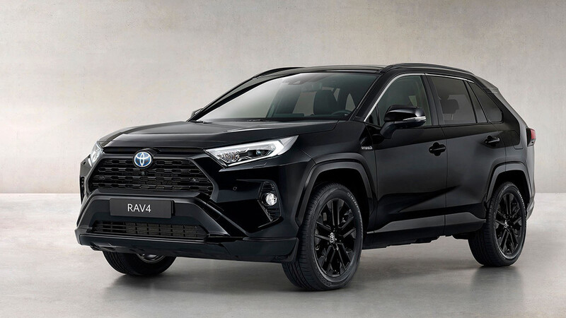 Toyota RAV4 Hybrid Black Edition 2021, el lado más oscuro y elegante del utilitario