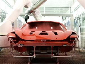 Ferrari y una interesante forma de pintar las carrocerías