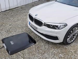 BMW presenta el primer modulo comercial de carga por inducción en autos eléctricos