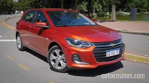 Chevrolet Onix y Onix Plus Premier 1.0T ya tiene precio en Argentina