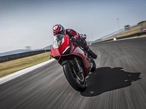 Ducati Panigale V4, vuelven los cuatro cilindros