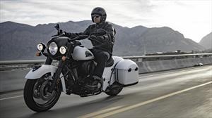 Dos nuevas Dark Horse galopan al establo de Indian Motorcycles