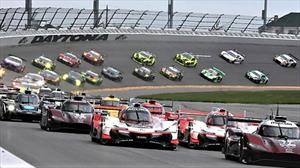 Cuatro colombianos compiten en el "Roar Before Rolex24"