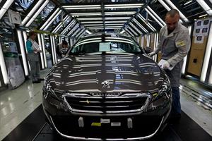 PSA Peugeot Citroën aprueba como accionista a la china Dongfeng