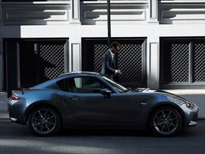Mazda MX-5 RF en Chile, lo mejor de dos mundos