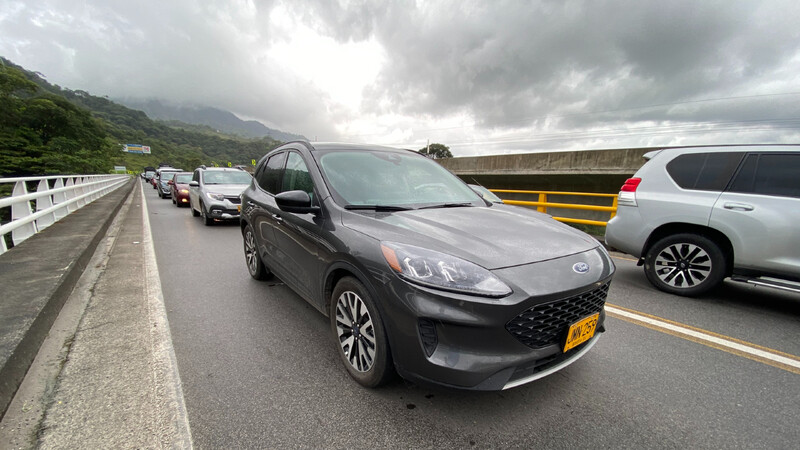 Ford Escape SE Hybrid 2021, prueba de manejo a un familiar con mucha autonomía