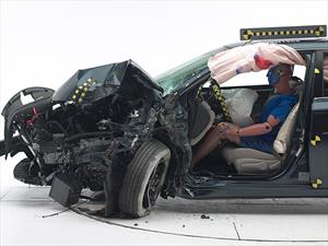 Nissan Sentra 2016 obtiene el Top Safety Pick+ del IIHS
