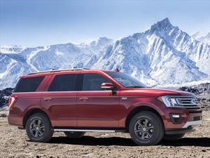 Ford Expedition 2018 toca suelo chileno